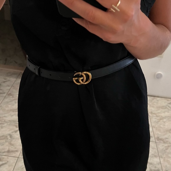 GUCCI Double G Logo Skinny Belt - Picture 4 of 7
